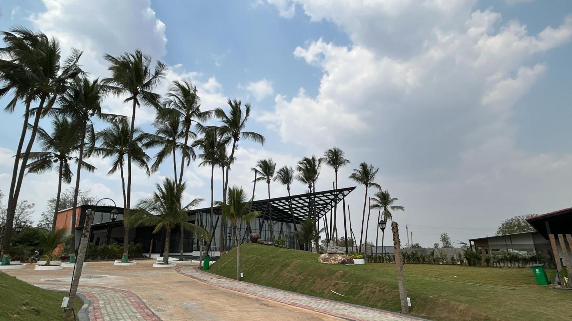 Serene Resort Hyderabad Shamshabad Exterior foto